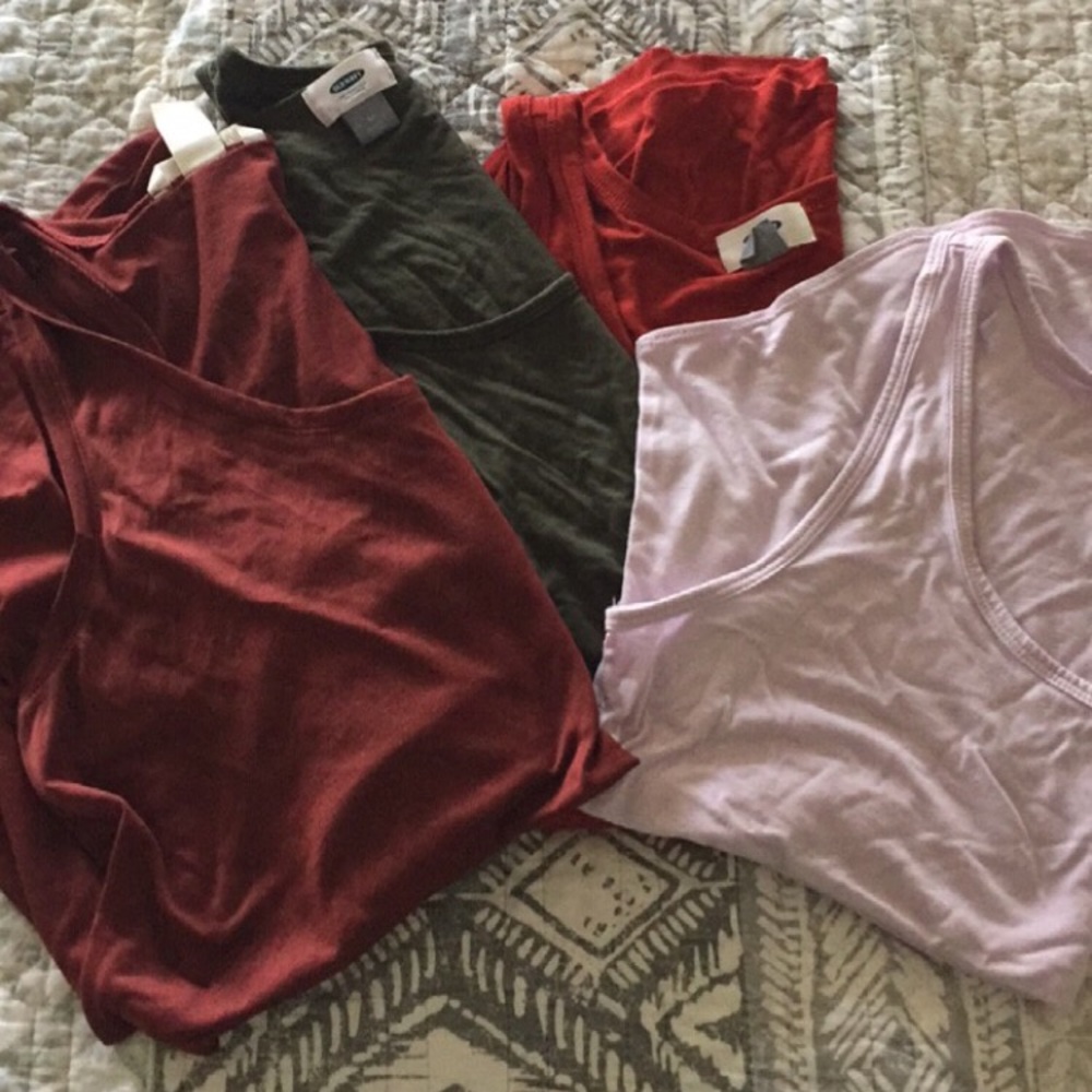 4 flowy Old Navy tanks